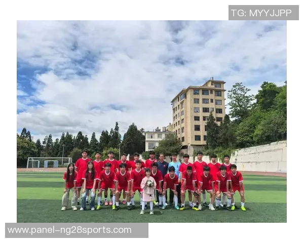 足球型男的魅力与风采如何在绿茵场上绽放出无限光彩