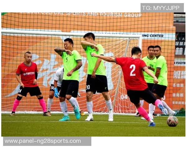 足球最新动态解析：各大联赛转会消息与赛事回顾一网打尽