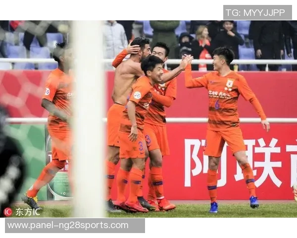 鲁能迎战河内全力争胜展现实力与团队精神